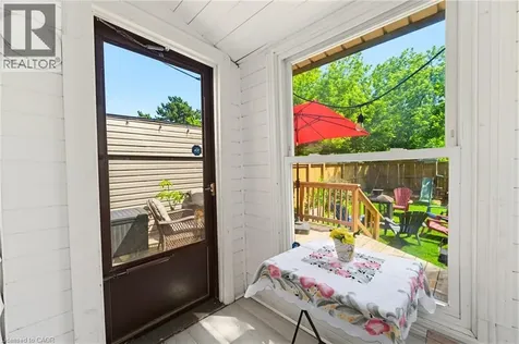 124 Campbell Avenue Hamilton ON L8H 2E9