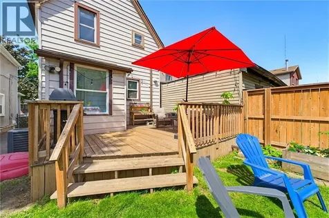 124 Campbell Avenue Hamilton ON L8H 2E9