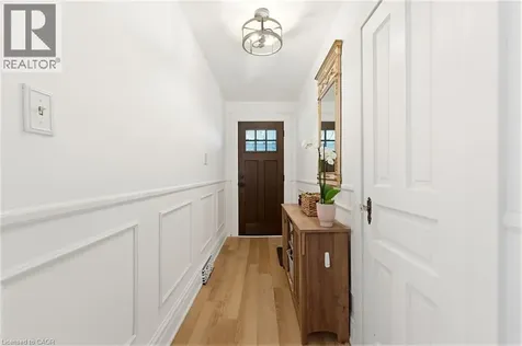 124 Campbell Avenue Hamilton ON L8H 2E9