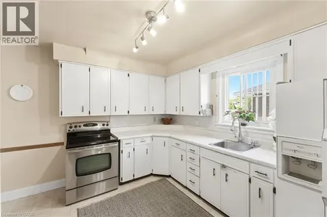 54 Randall Avenue Hamilton ON L8G 2K9