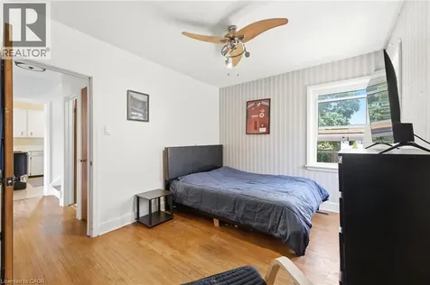 54 Randall Avenue Hamilton ON L8G 2K9