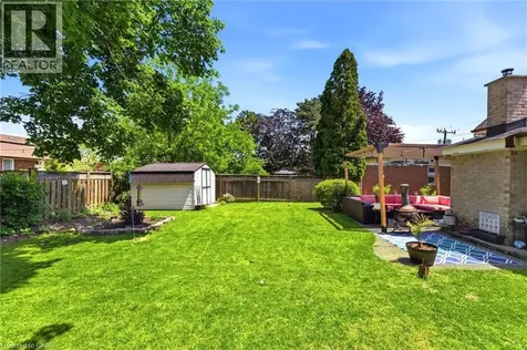 54 Randall Avenue Hamilton ON L8G 2K9