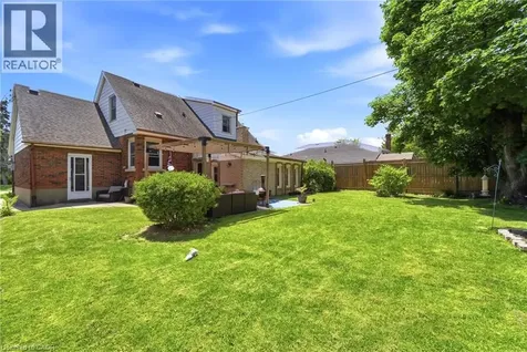 54 Randall Avenue Hamilton ON L8G 2K9