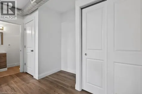 433 Barton Street East Hamilton ON L8L 2Y5