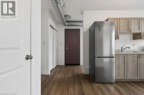 433 Barton Street East Hamilton ON L8L 2Y5