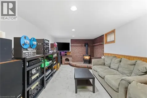 764 Brucedale Avenue East Hamilton ON L8V 1R9