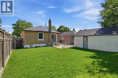 764 Brucedale Avenue East Hamilton ON L8V 1R9