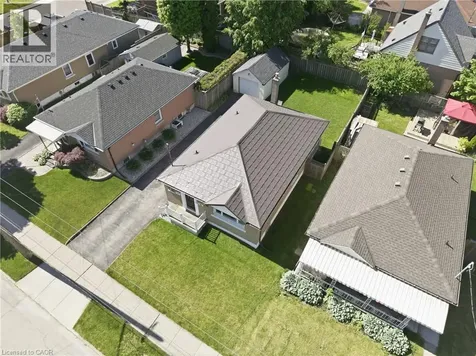 764 Brucedale Avenue East Hamilton ON L8V 1R9