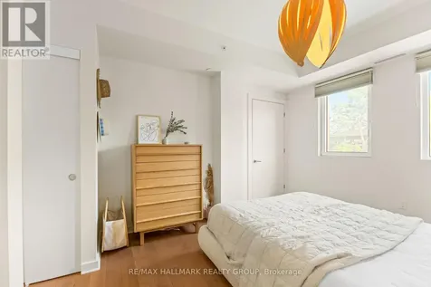 135 Barrette Street Ottawa ON K1L 7Z9