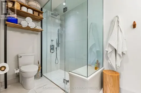 135 Barrette Street Ottawa ON K1L 7Z9