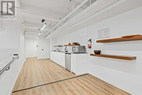 135 Barrette Street Ottawa ON K1L 7Z9