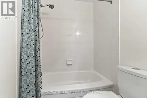 5 Harrington Court Ottawa ON K2K 2S7
