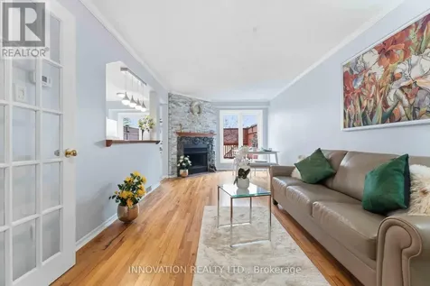 5 Harrington Court Ottawa ON K2K 2S7
