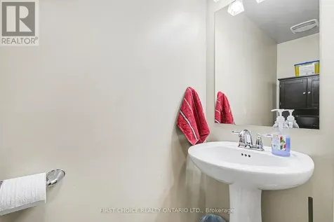 622 Bluegill Avenue Ottawa ON K2J 5Y8
