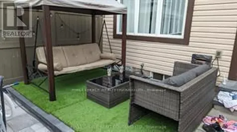 622 Bluegill Avenue Ottawa ON K2J 5Y8