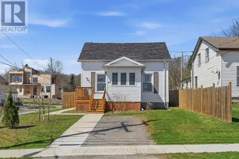 40 Smith Street Port Hope ON L1A 3A4