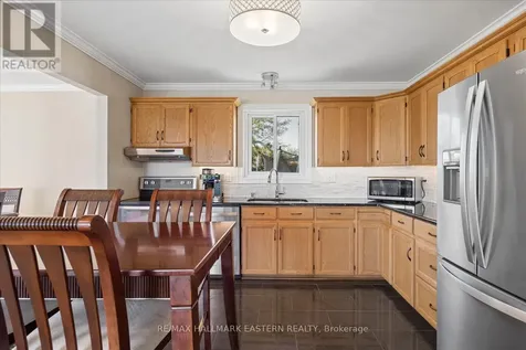 829 Kimberly Drive Selwyn ON K0L 1T0