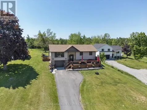 829 Kimberly Drive Selwyn ON K0L 1T0