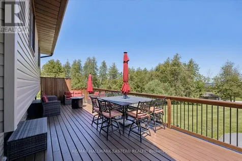 829 Kimberly Drive Selwyn ON K0L 1T0