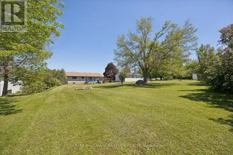 829 Kimberly Drive Selwyn ON K0L 1T0