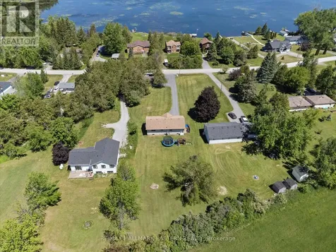 829 Kimberly Drive Selwyn ON K0L 1T0
