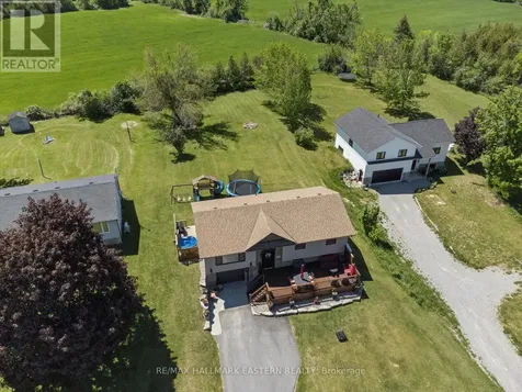 829 Kimberly Drive Selwyn ON K0L 1T0
