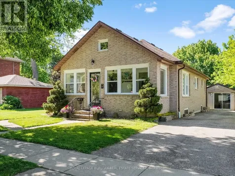 19 Elm Street Kingsville ON N9Y 1W6