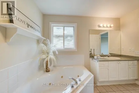 670 Salzburg Drive Waterloo ON N2V 2N8