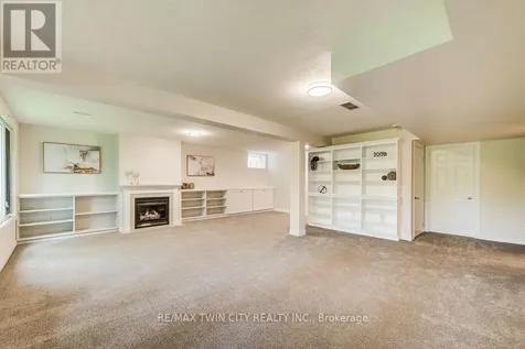 670 Salzburg Drive Waterloo ON N2V 2N8