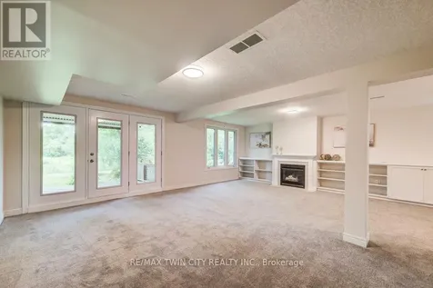 670 Salzburg Drive Waterloo ON N2V 2N8
