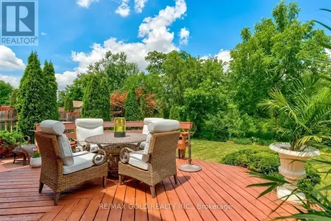 230 Doon Mills Drive Kitchener ON N2P 2R8