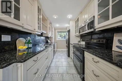 124 Dunsmere Drive Kitchener ON N2E 1V7
