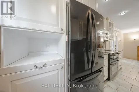 124 Dunsmere Drive Kitchener ON N2E 1V7