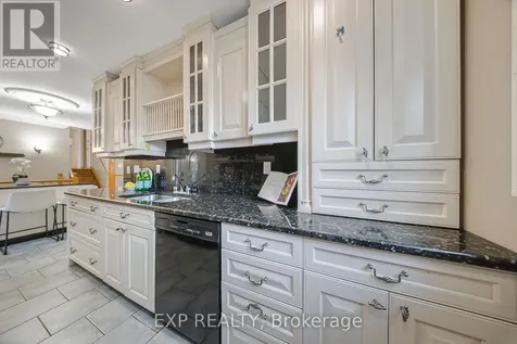 124 Dunsmere Drive Kitchener ON N2E 1V7