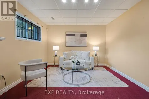124 Dunsmere Drive Kitchener ON N2E 1V7