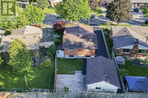 124 Dunsmere Drive Kitchener ON N2E 1V7