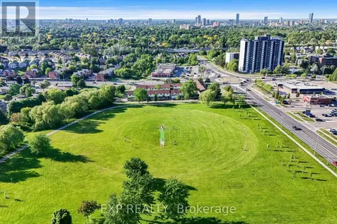 124 Dunsmere Drive Kitchener ON N2E 1V7