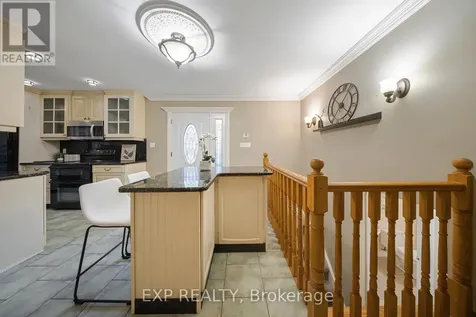 124 Dunsmere Drive Kitchener ON N2E 1V7