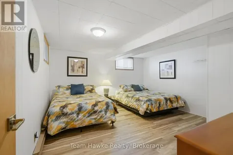 23 Timcourt Drive Tiny ON L9M 0B9