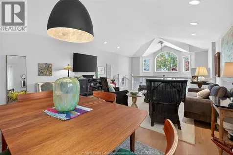 4333 Golfcourse Windsor ON N9G 2P4
