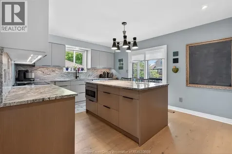 4333 Golfcourse Windsor ON N9G 2P4