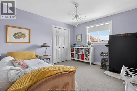 4333 Golfcourse Windsor ON N9G 2P4