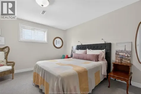 4333 Golfcourse Windsor ON N9G 2P4