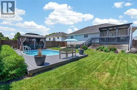 4333 Golfcourse Windsor ON N9G 2P4