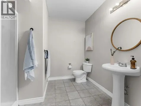 4235 Providence Crescent Windsor ON N9G 2V3