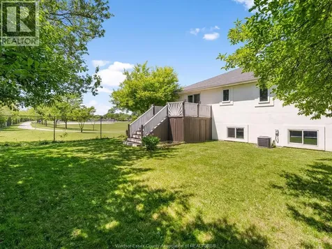 4235 Providence Crescent Windsor ON N9G 2V3