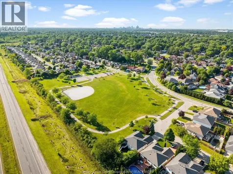 4235 Providence Crescent Windsor ON N9G 2V3