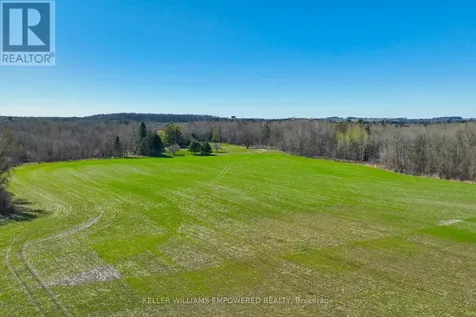7489 Concession Road 2 Uxbridge ON L0G 1M0
