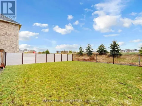 46 Scrivener Drive Aurora ON L4G 0Y8