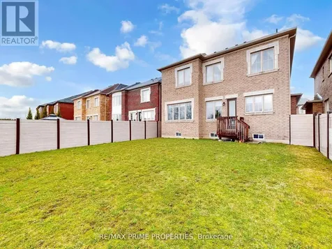 46 Scrivener Drive Aurora ON L4G 0Y8